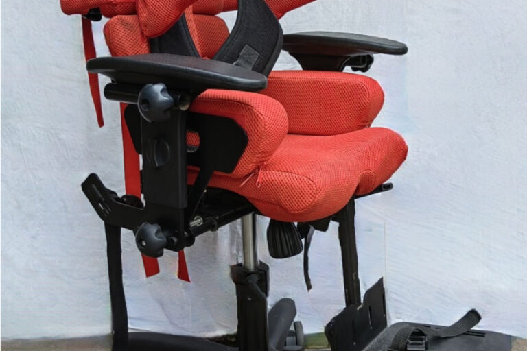 Modulárna ortéza trupu so stolíkom